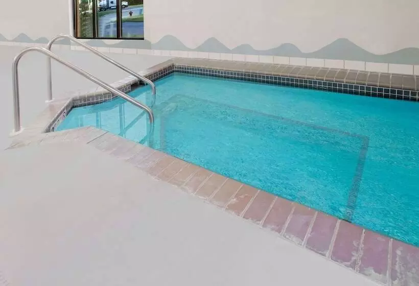 ホテル Days Inn By Wyndham Madison Ne/windsor