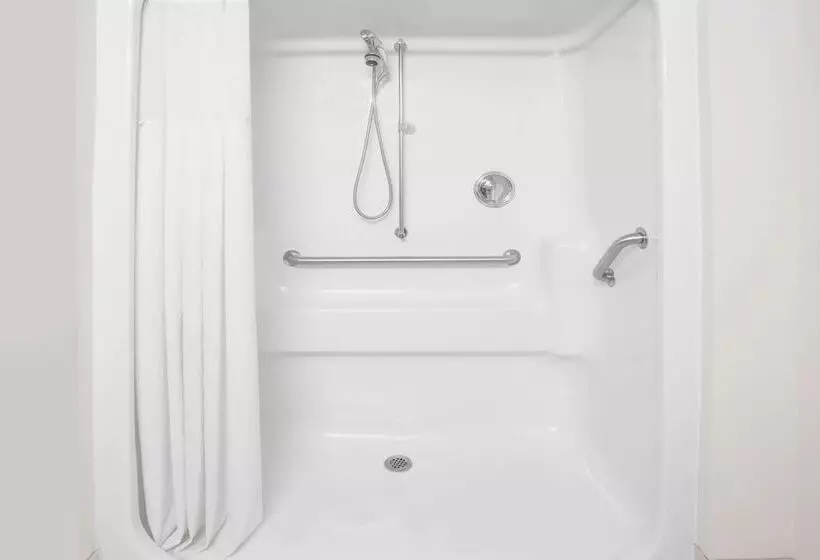 ホテル Days Inn By Wyndham Madison Ne/windsor