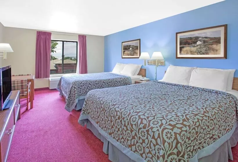 ホテル Days Inn By Wyndham Madison Ne/windsor