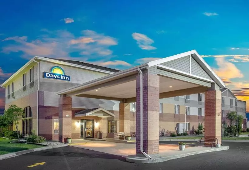 ホテル Days Inn By Wyndham Madison Ne/windsor