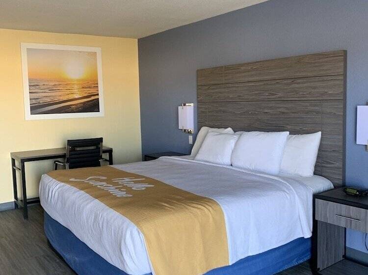 Отель Days Inn By Wyndham Okmulgee