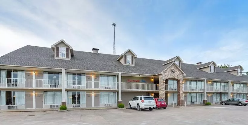 호텔 Interstate Inn