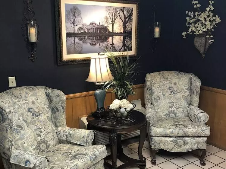 호텔 Interstate Inn