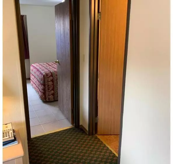 ホテル Kings Inn Cody