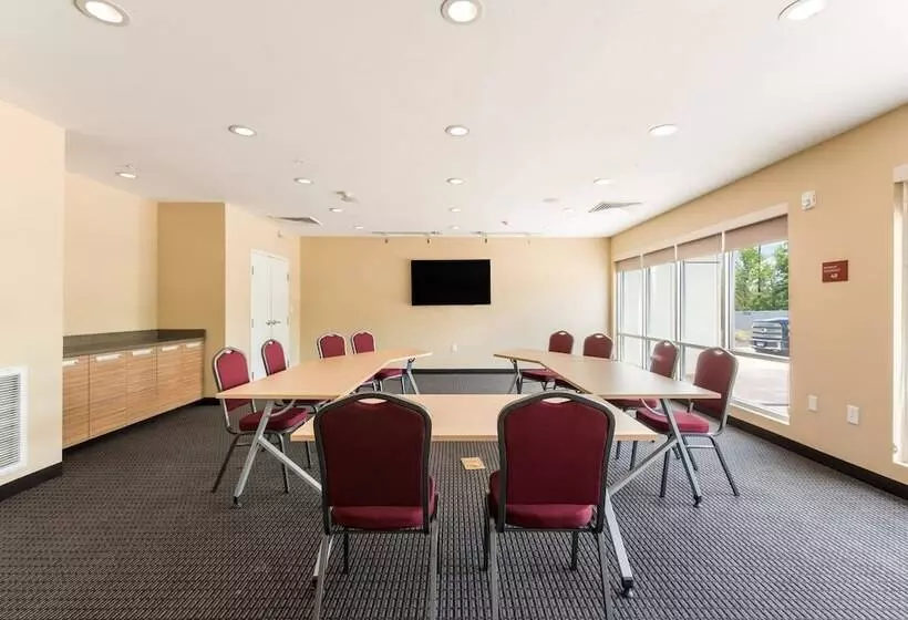 酒店 Towneplace Suites By Marriott Greensboro Coliseum Area