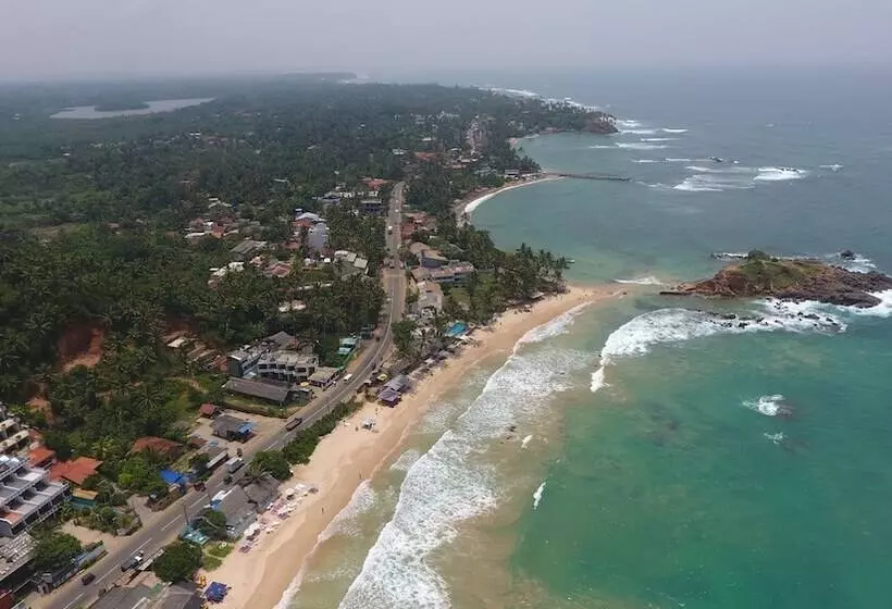 Hotelli Randiya Sea View