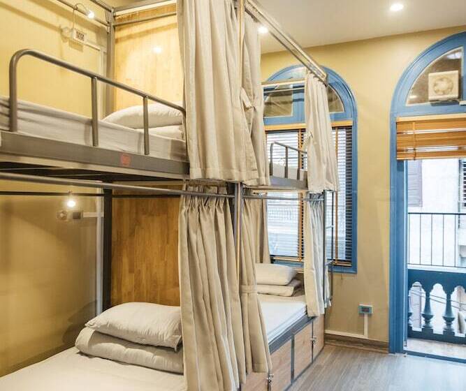 Hanoi Prague Hostel