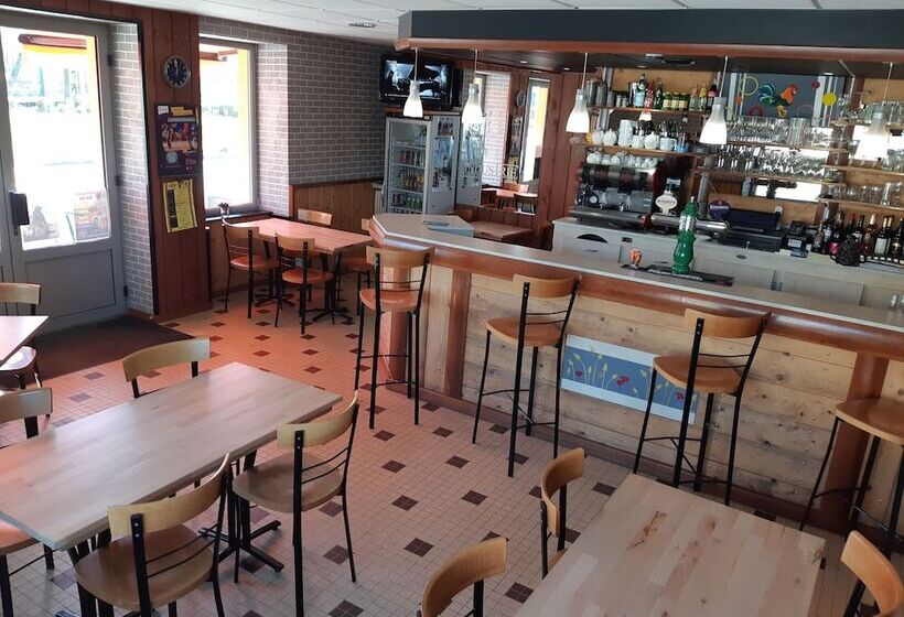 펜션 Café De La Croix Morzel