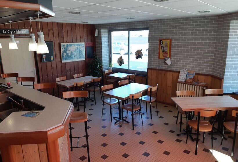 펜션 Café De La Croix Morzel