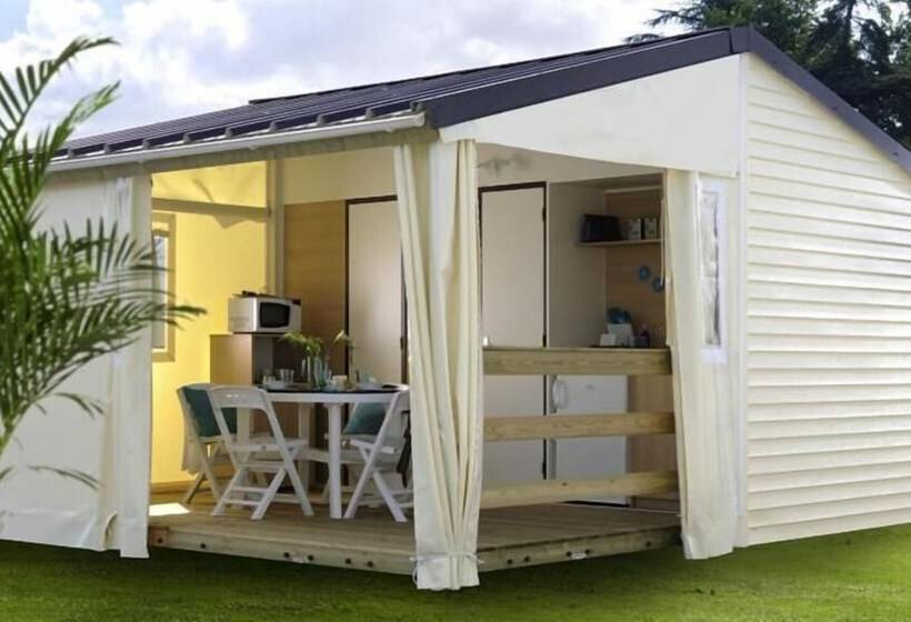 هتل Camping De La Chapelette