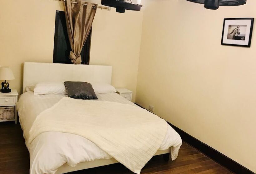 بنسيون Oldlands Farm