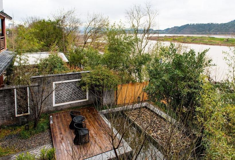 ペンション Qiansu Ban Jiang Xia Boutique Inn