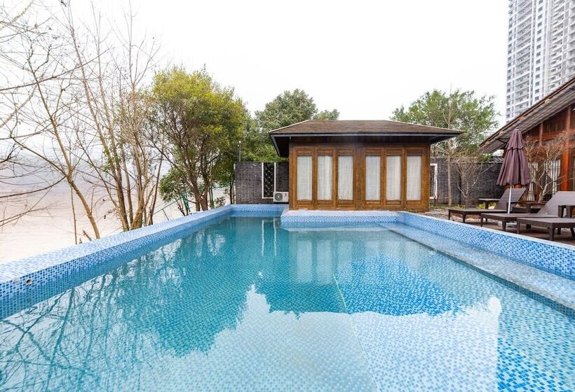 ペンション Qiansu Ban Jiang Xia Boutique Inn