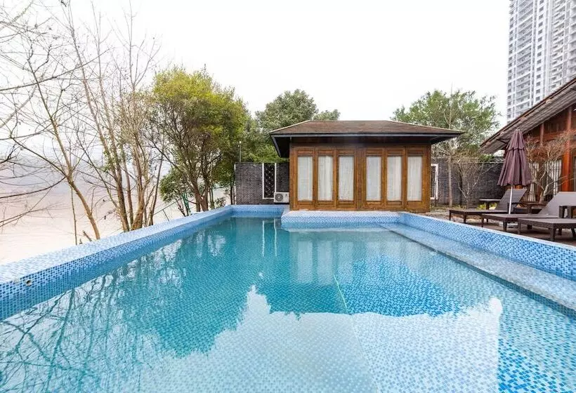 ペンション Qiansu Ban Jiang Xia Boutique Inn