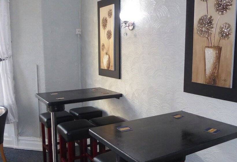 פנסיון Rest And Welcome