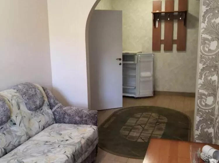 ペンション Restaurant And Hotel Complex «corsica»