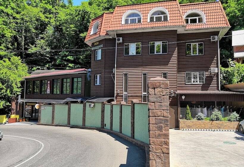 پانسیون Restaurant And Hotel Complex «corsica»