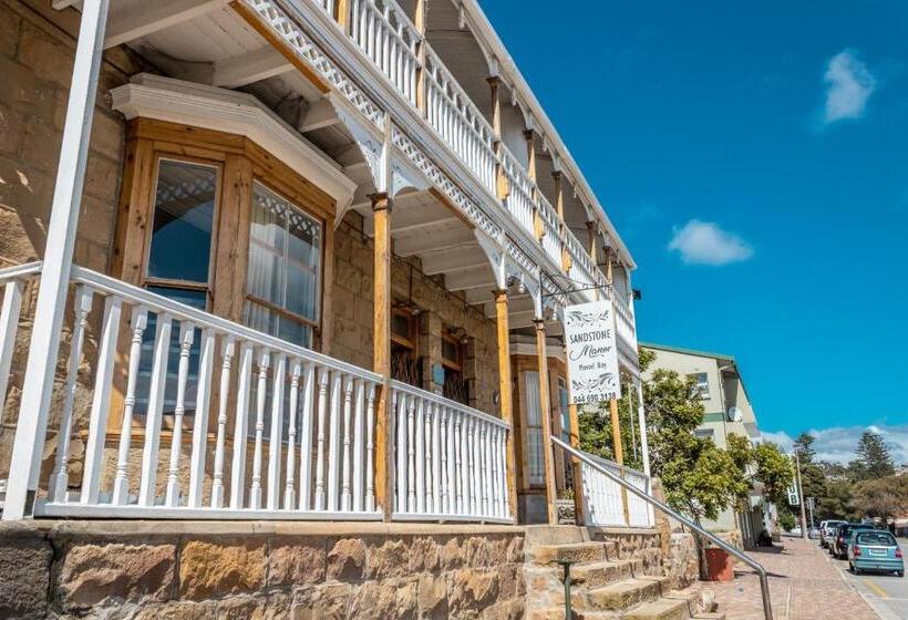 פנסיון Sandstone Manor