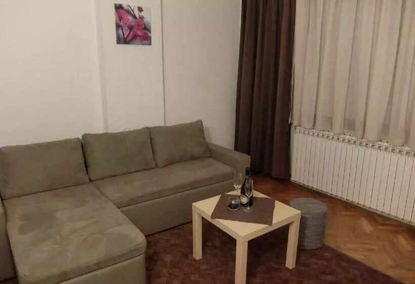 Apartments & Rooms Rendulić