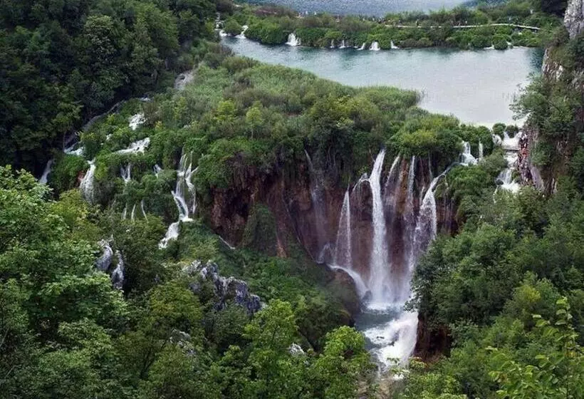 Apartments & Rooms Rendulić