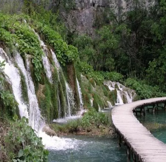 Apartments & Rooms Rendulić