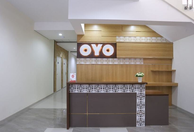 בית מלון כפרי Garuda Guesthouse Yogyakarta Redpartner