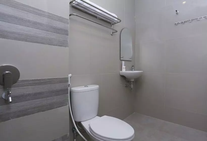 Hotelli Garuda Guesthouse Yogyakarta Redpartner