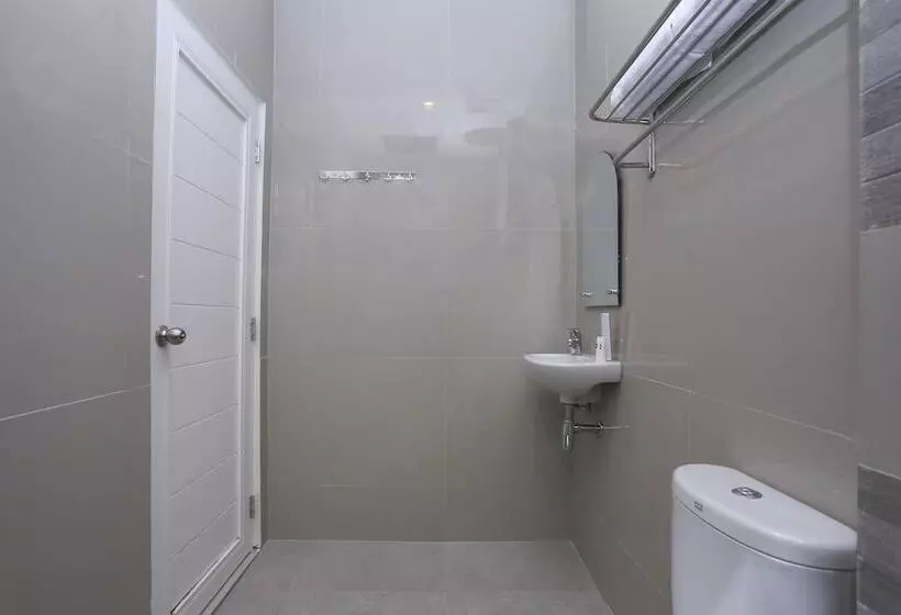 Hotelli Garuda Guesthouse Yogyakarta Redpartner