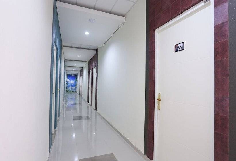 בית מלון כפרי Garuda Guesthouse Yogyakarta Redpartner