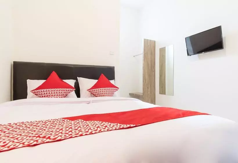 ホテル Kamani Homestay Syariah By Oyo Rooms