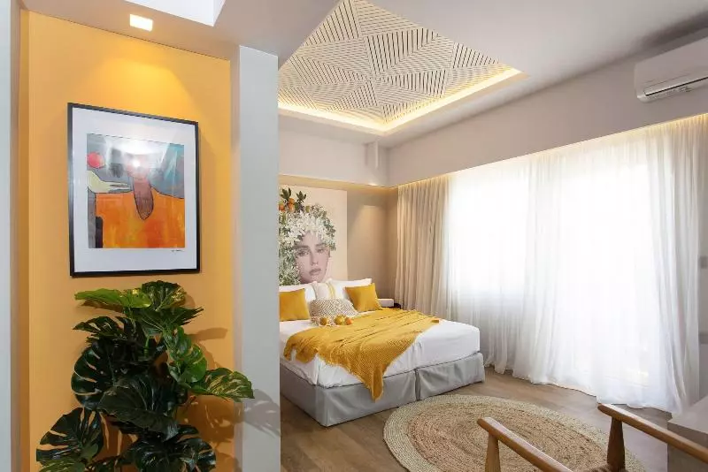 پانسیون Artree Suites