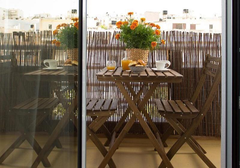 بنسيون Artree Suites