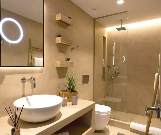 پانسیون Artree Suites