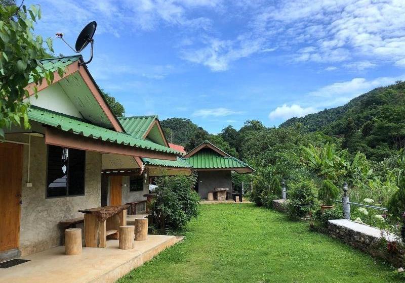 بنسيون Ban Rim Nam Tharnthong