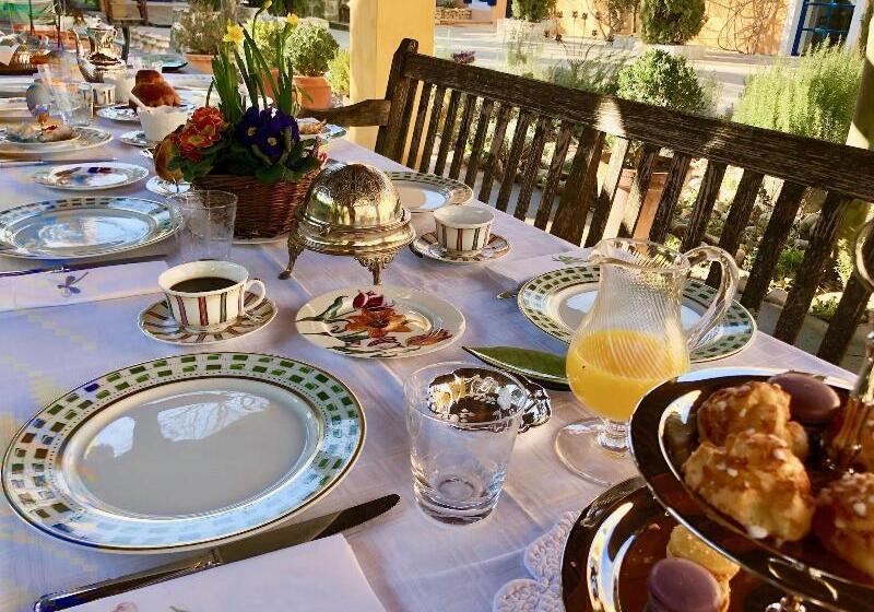 بنسيون Bastide Du Régent