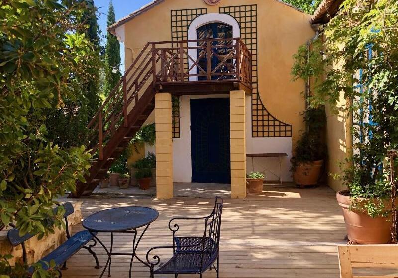 بنسيون Bastide Du Régent