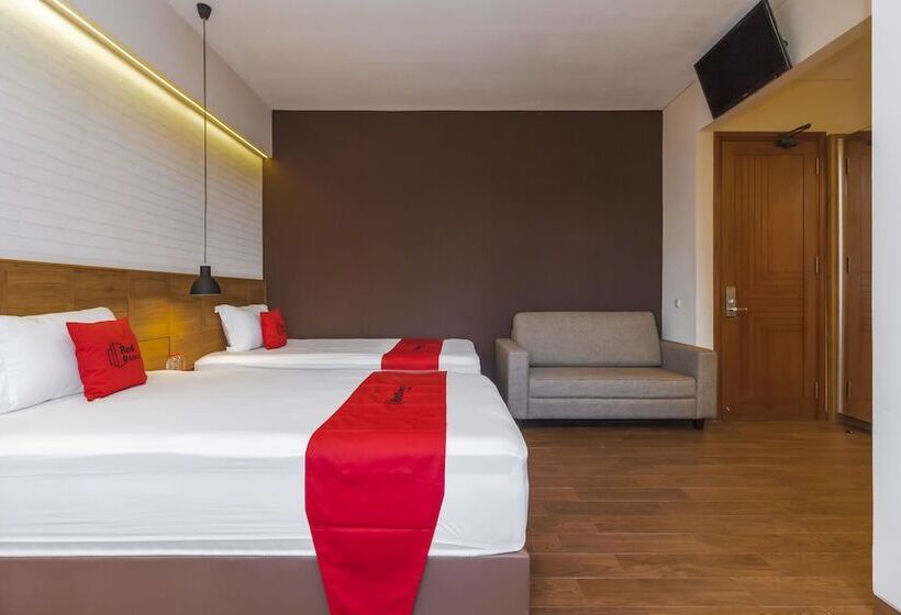 بنسيون Reddoorz Plus @ Cbd Bintaro