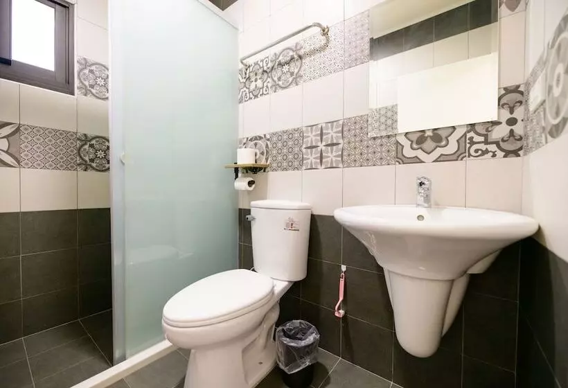 پانسیون Township Season B&b