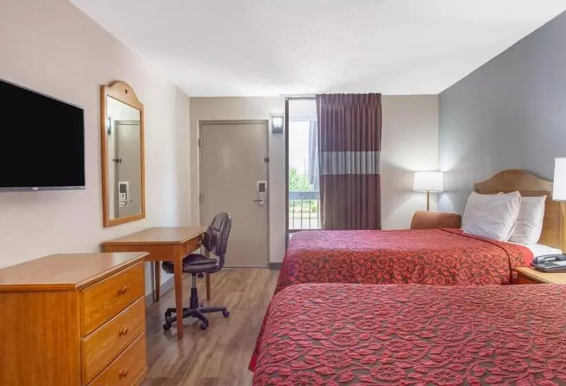 酒店 Days Inn By Wyndham Clinton Laurens I 26