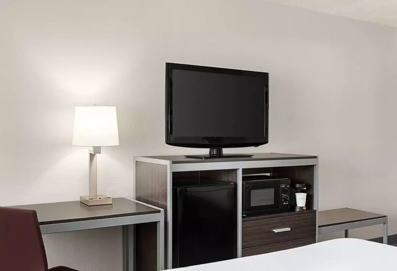 酒店 Days Inn By Wyndham San Antonio Near Fiesta Park