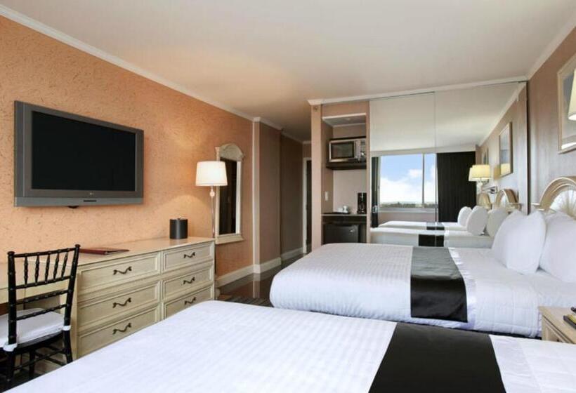 호텔 Ramada By Wyndham North Bergen