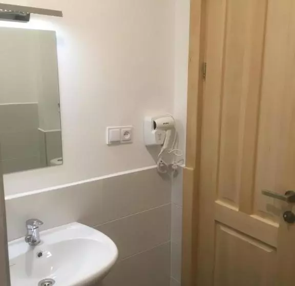 هتل Beko’s Garden Inn