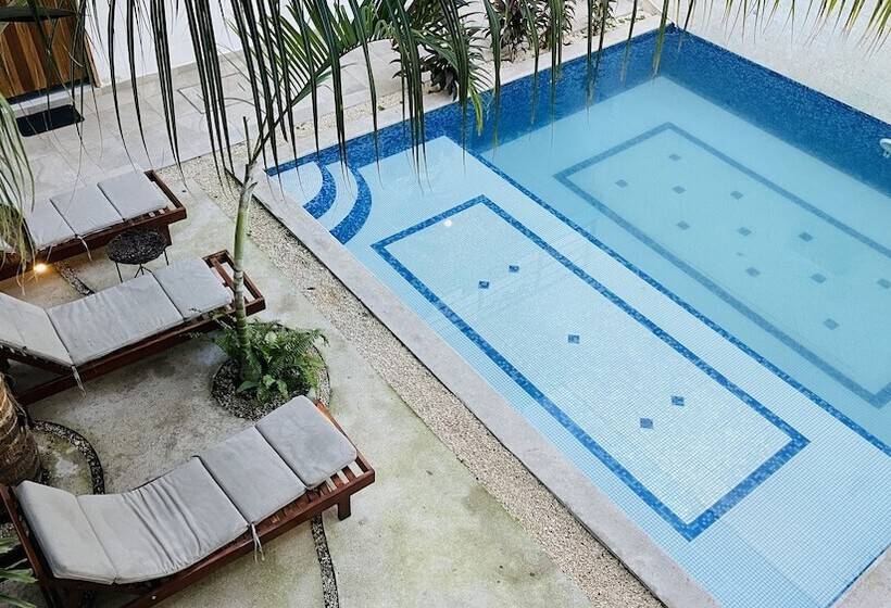 Los Arcos Hotel   Tulum