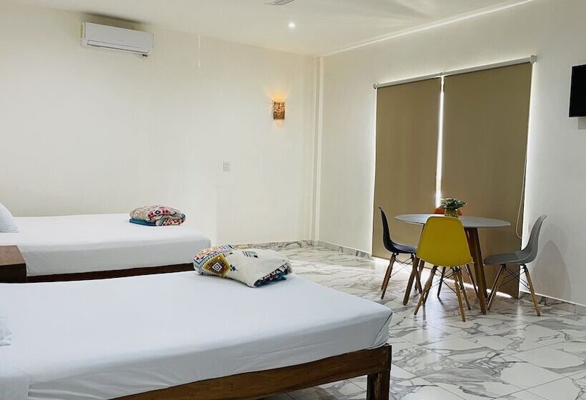 Los Arcos Hotel   Tulum