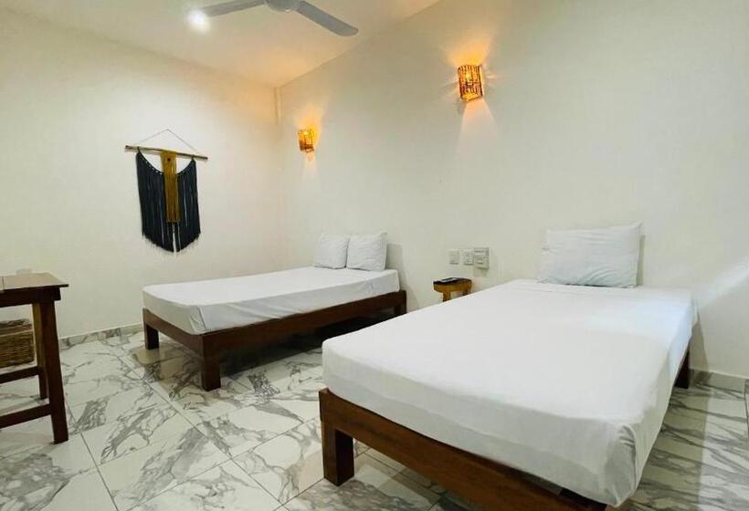 Los Arcos Hotel   Tulum