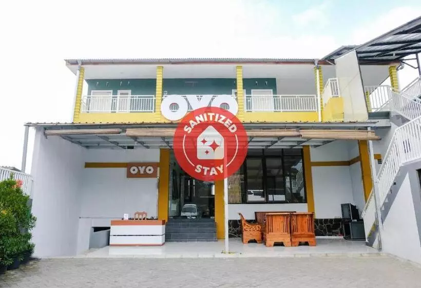 هتل Oyo 894 Nusa Indah Residence Syariah