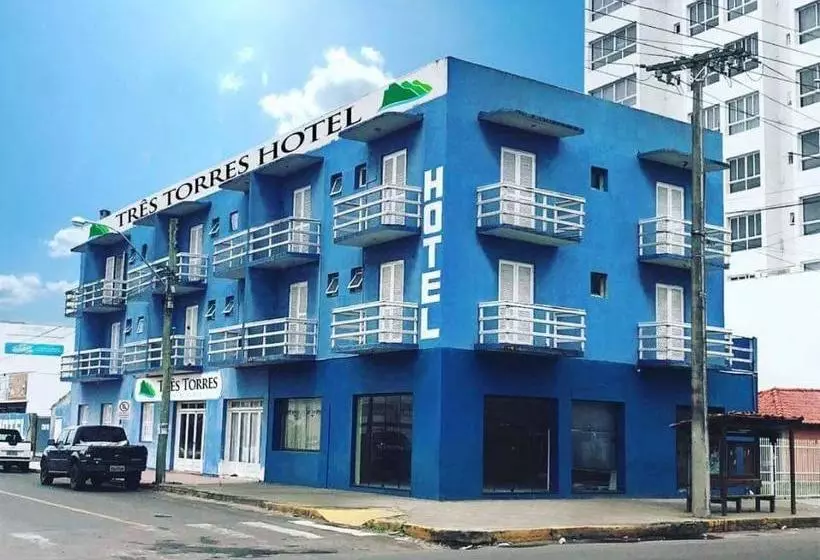ペンション Tres Torres Pousada