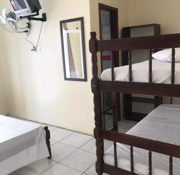 ペンション Tres Torres Pousada