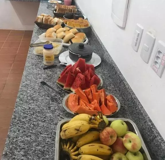 ペンション Tres Torres Pousada