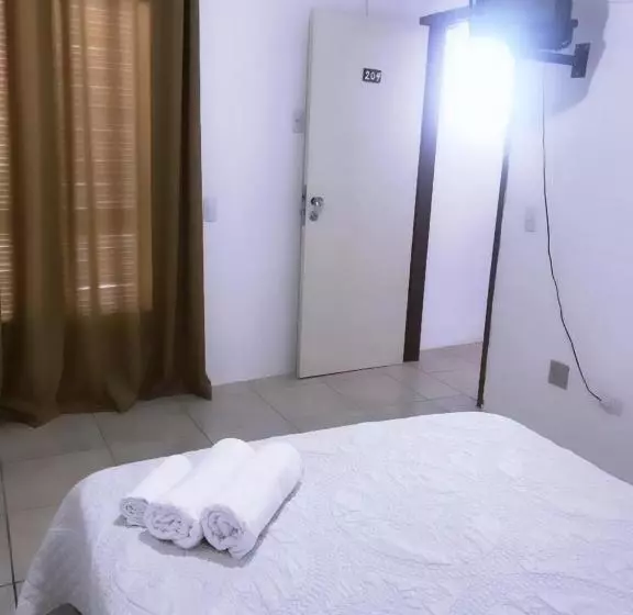 ペンション Tres Torres Pousada